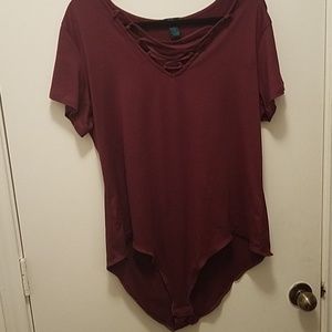 Women's Rue 21 2x purple shirt
